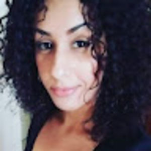 Meet your Posher, Adelaida